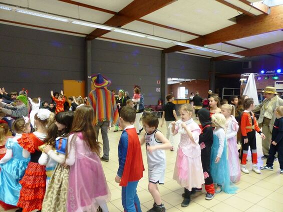 Carnaval 2017 de l'école de Vicq