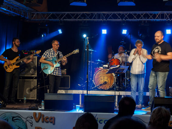 The Feedback (France)