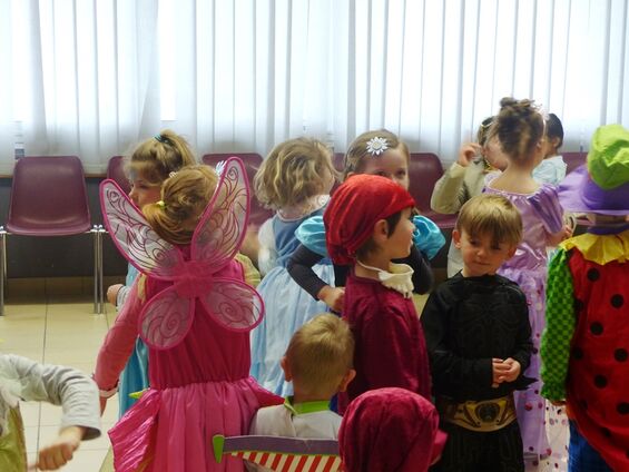 Carnaval 2017 de l'école de Vicq Carnaval 2017 de l'école de Vicq